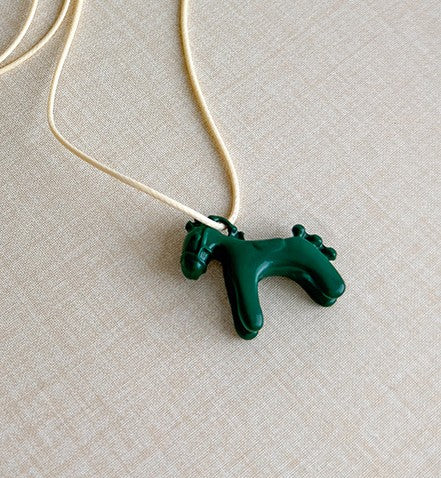 Collar Maison Pony – Verde