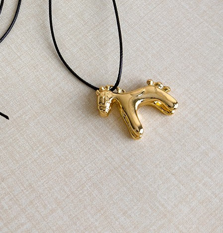 Collar Maison Pony – Dorado